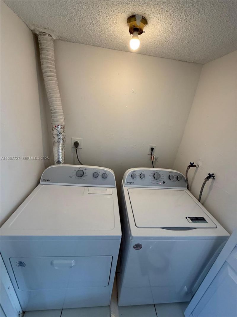 5817 Blueberry Ct, Unit 92, Lauderhill, FL 33313 Photo