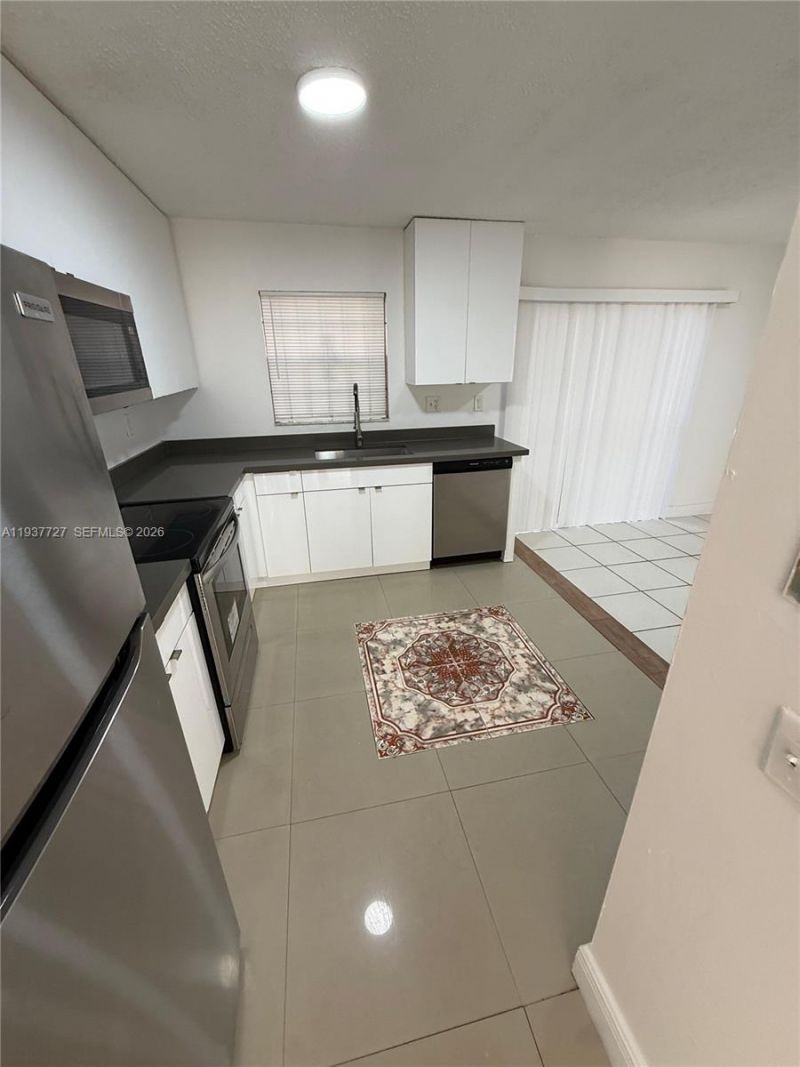 5817 Blueberry Ct, Unit 92, Lauderhill, FL 33313 Photo