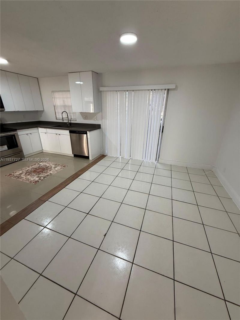5817 Blueberry Ct, Unit 92, Lauderhill, FL 33313 Photo