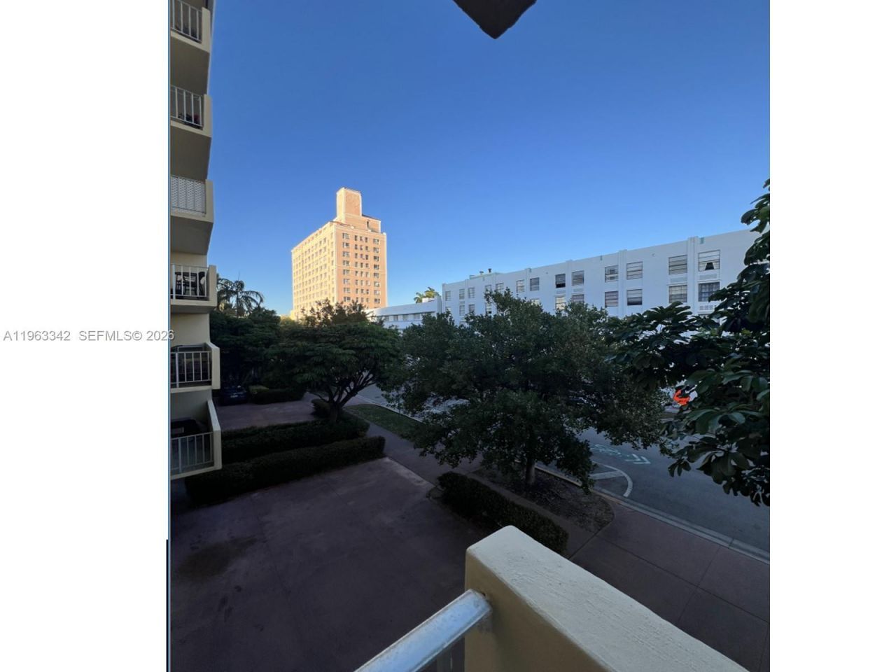 730 Pennsylvania Ave, Unit 301, Miami Beach, FL 33139 Photo
