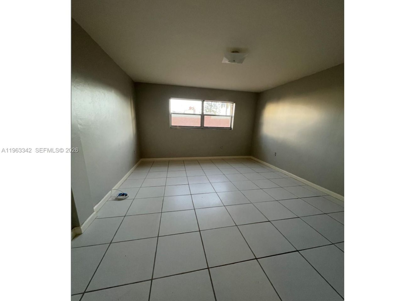 730 Pennsylvania Ave, Unit 301, Miami Beach, FL 33139 Photo