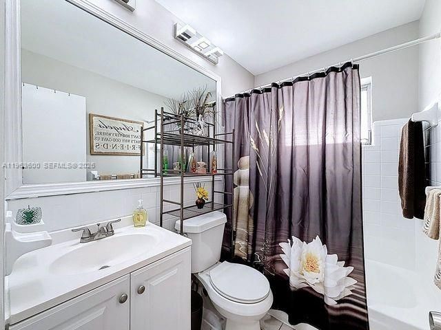 4506 NW 47th St, Tamarac, FL 33319 Photo