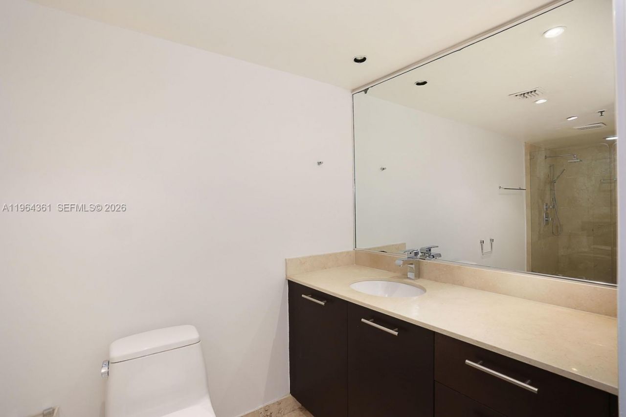 201 Crandon Blvd , Unit 507, Key Biscayne, FL 33149 Photo