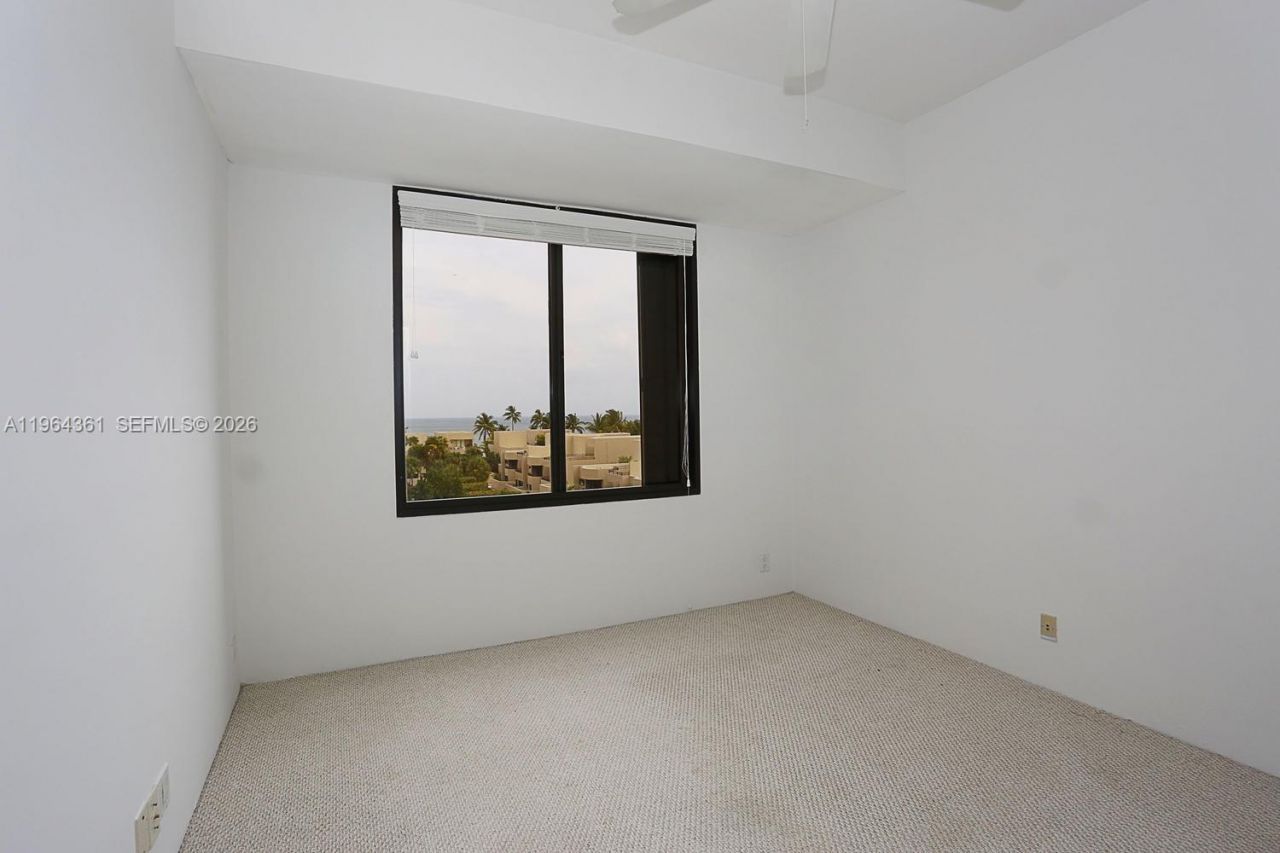 201 Crandon Blvd , Unit 507, Key Biscayne, FL 33149 Photo