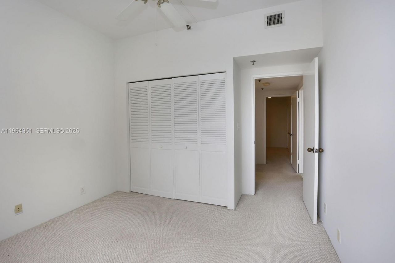 201 Crandon Blvd , Unit 507, Key Biscayne, FL 33149 Photo