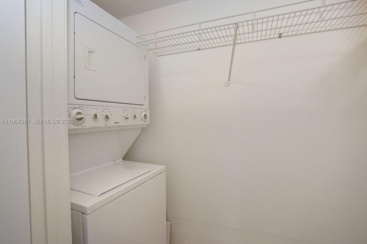 201 Crandon Blvd , Unit 507, Key Biscayne, FL 33149 Photo