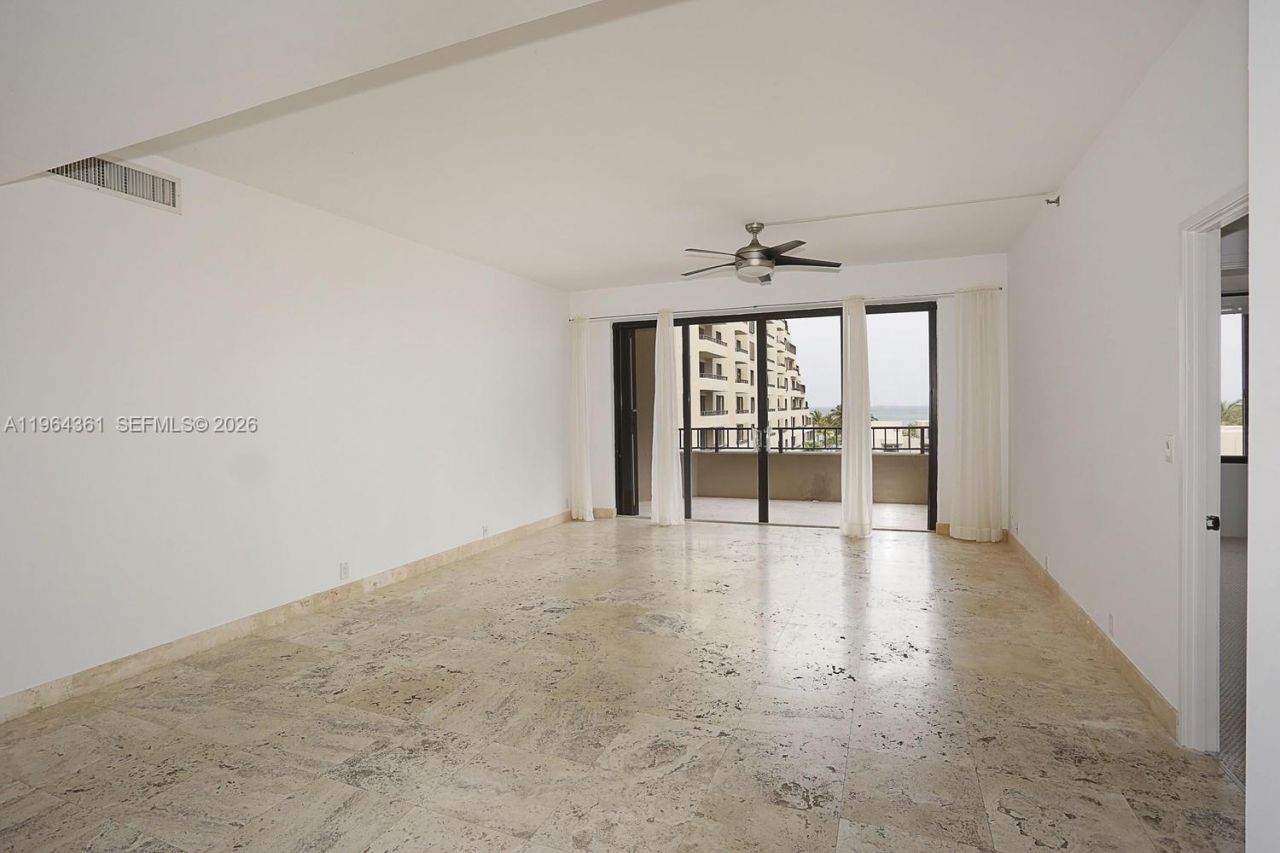 201 Crandon Blvd , Unit 507, Key Biscayne, FL 33149 Photo