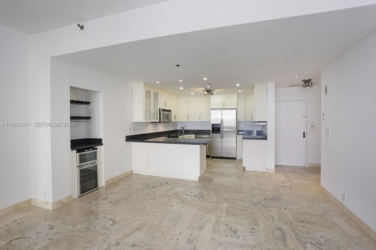 201 Crandon Blvd , Unit 507, Key Biscayne, FL 33149 Photo