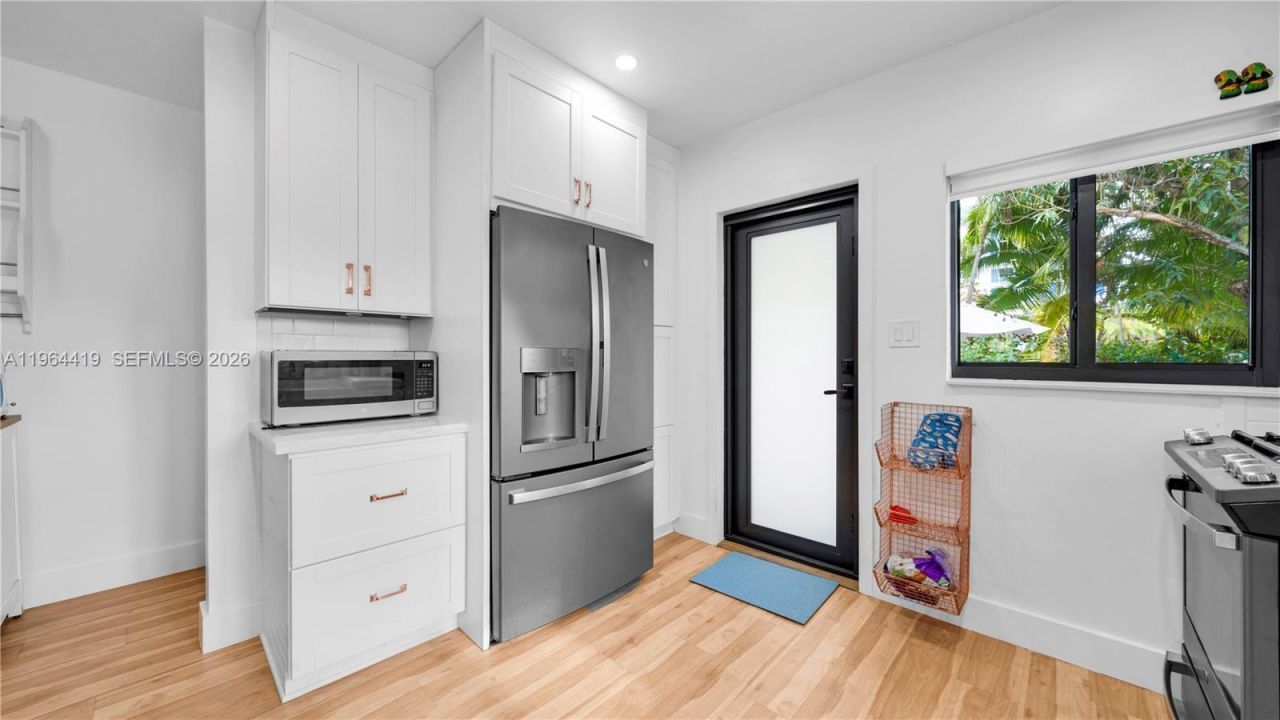 375 SW 32nd Rd, Miami, FL 33129 Photo