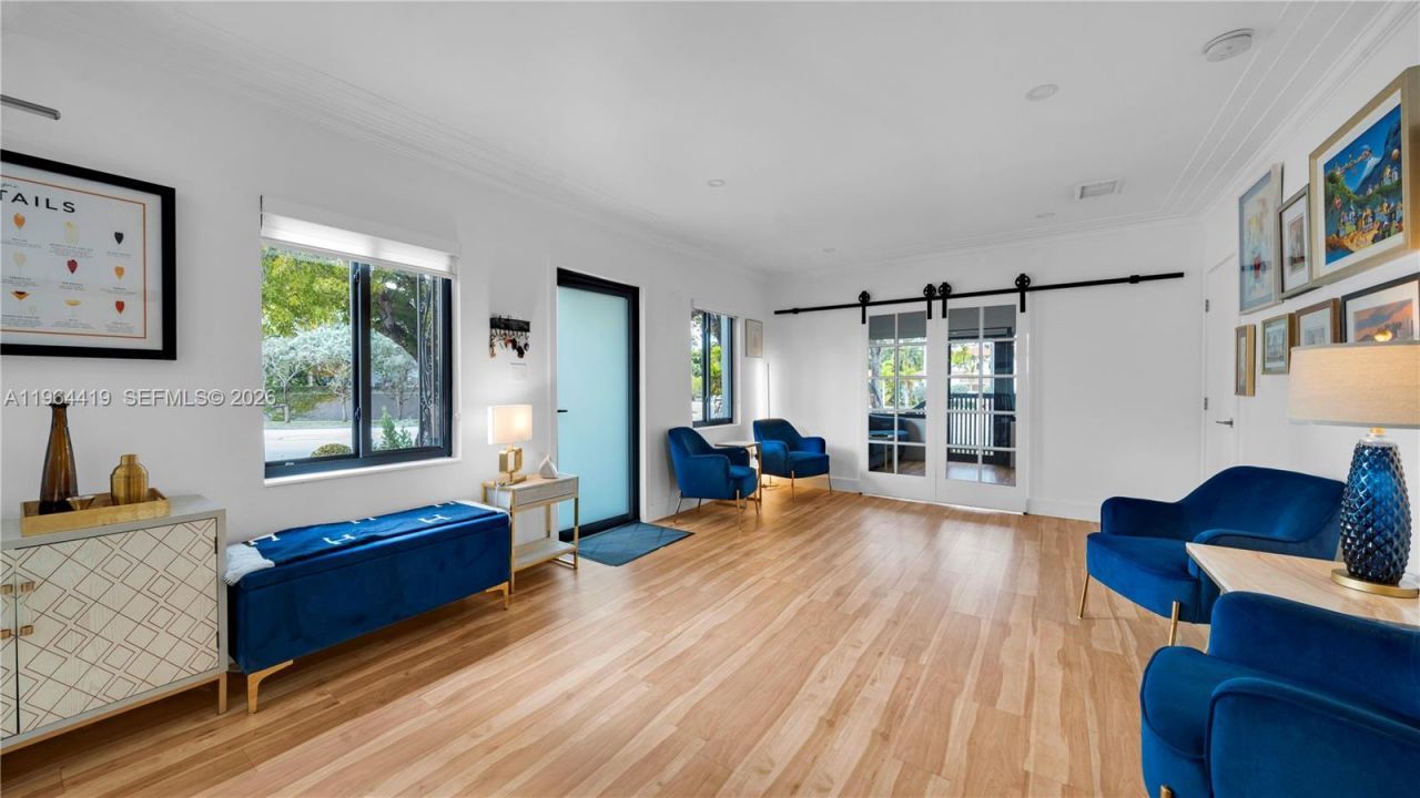 375 SW 32nd Rd, Miami, FL 33129 Photo