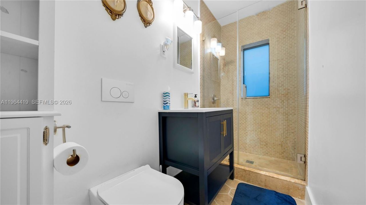 375 SW 32nd Rd, Miami, FL 33129 Photo