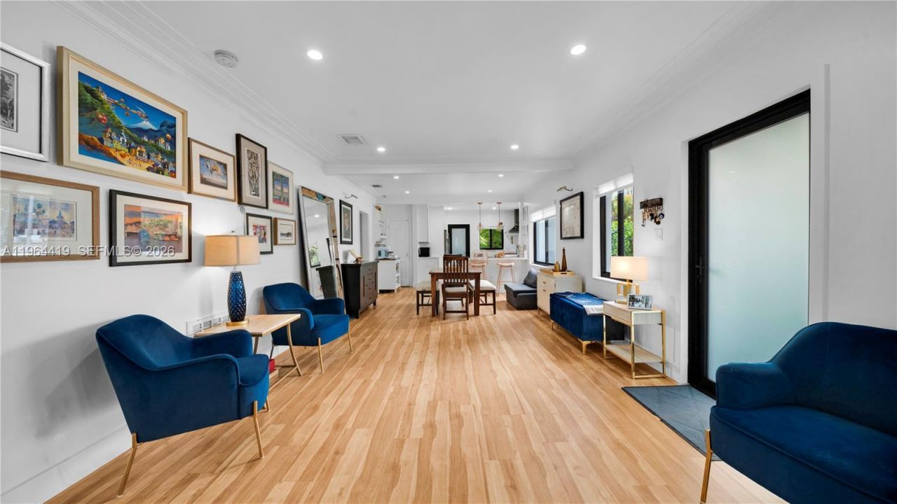 375 SW 32nd Rd, Miami, FL 33129 Photo