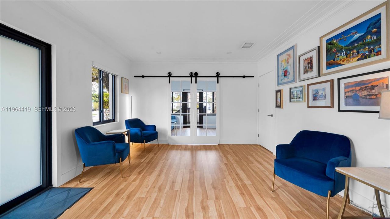 375 SW 32nd Rd, Miami, FL 33129 Photo