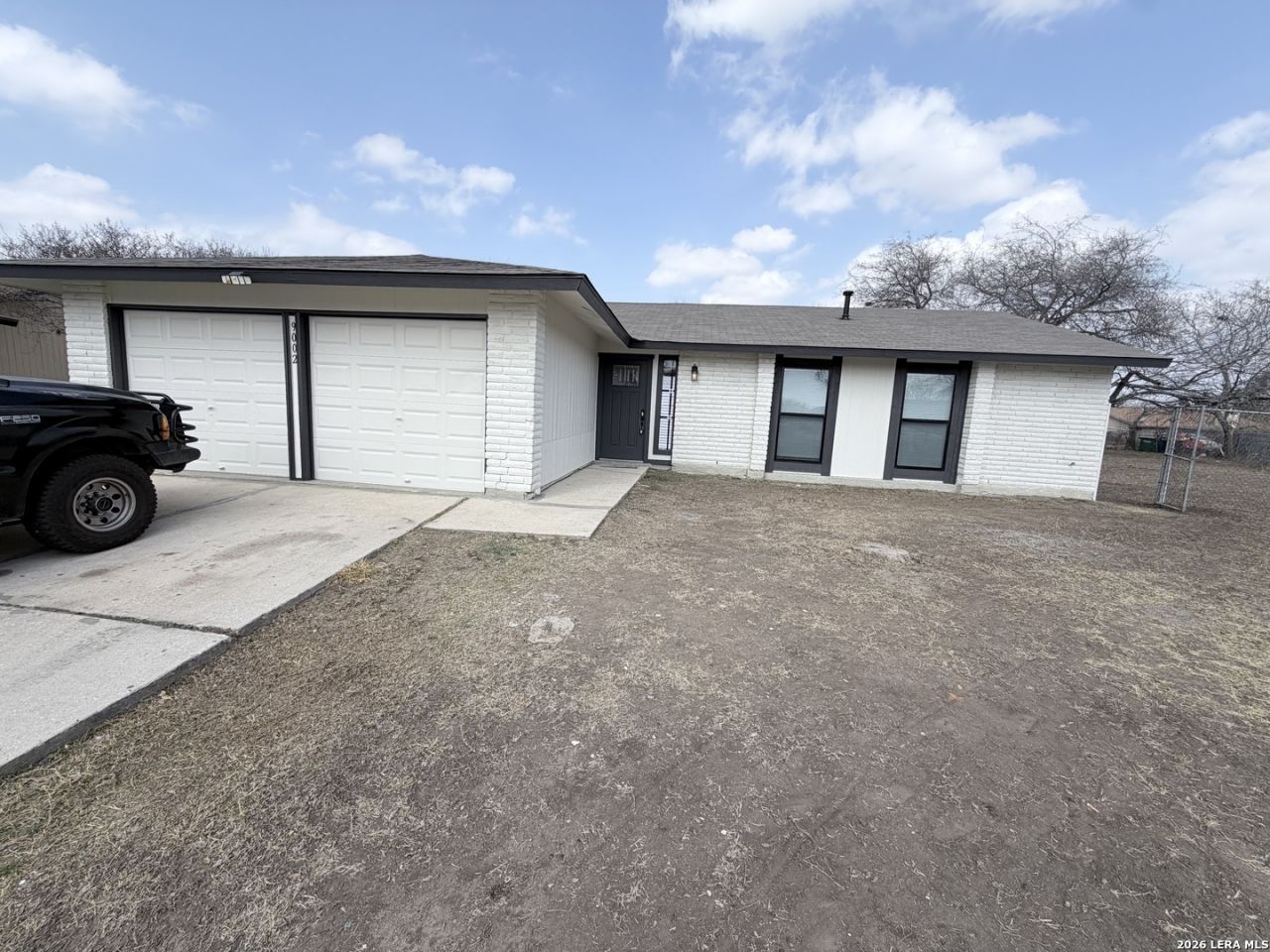 9002 Clipper, San Antonio, TX 78242 Main Photo