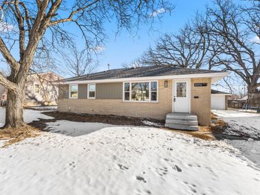 5016 Penn Avenue N, Minneapolis, MN 55430