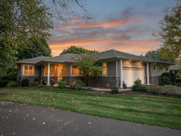 2512 Skyblue Court, White Bear Lake, MN 55110