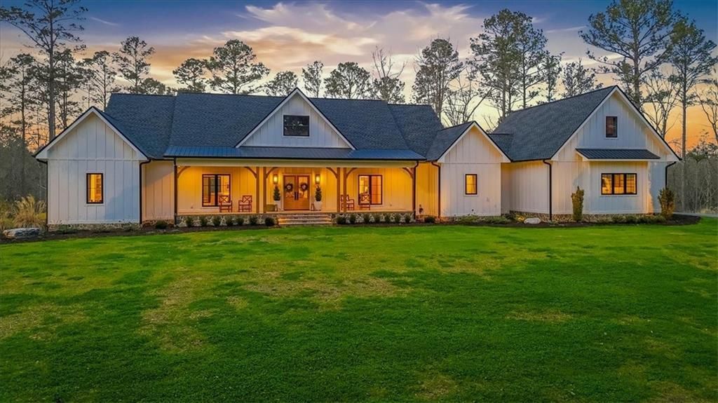 145 Moores Ferry Drive Sw, Plainville, GA 30733 Main Photo