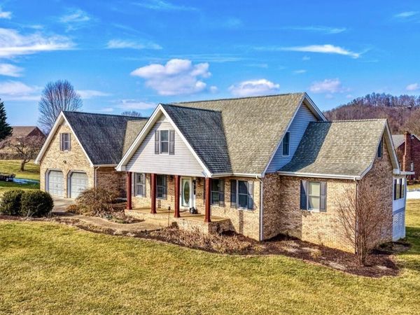 604 Snapps Ferry Road, Kingsport, TN 37663
