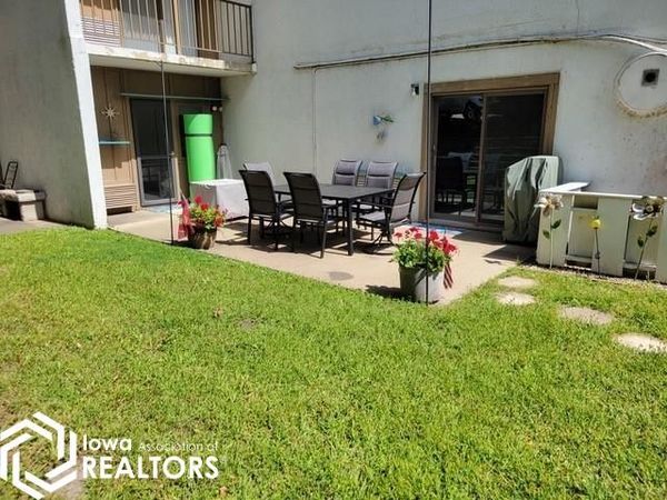 2700 N Shore Drive, Unit 102, Clear Lake, IA 50428