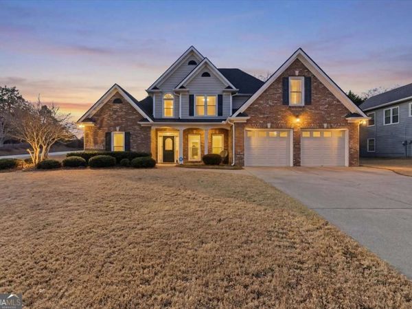 74 Planters Drive NW, Cartersville, GA 30120