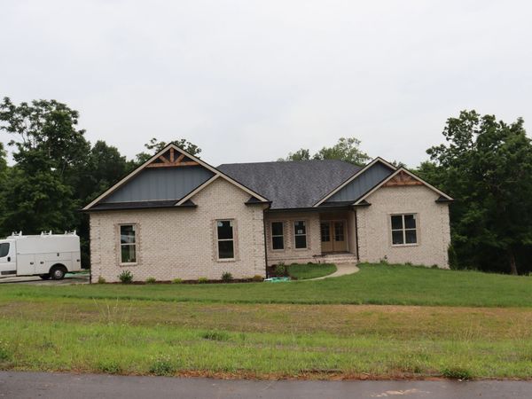 1534 Buck Ridge Ct, Cunningham, TN 37052