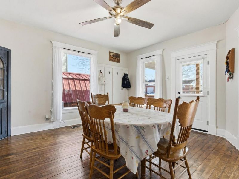 112 W Baldwin Street, Blanchester, OH 45107 Photo 11