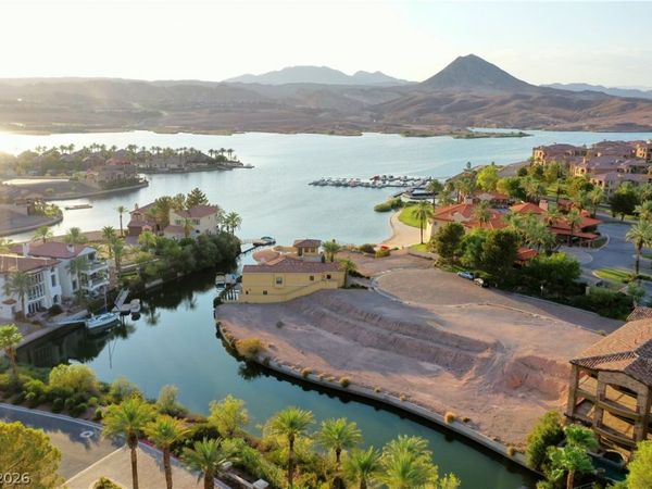 7 Via Lido , Henderson, NV 89011