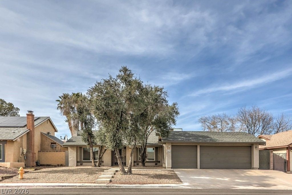 5261 Sepulveda Boulevard, Las Vegas, NV 89118 Main Photo