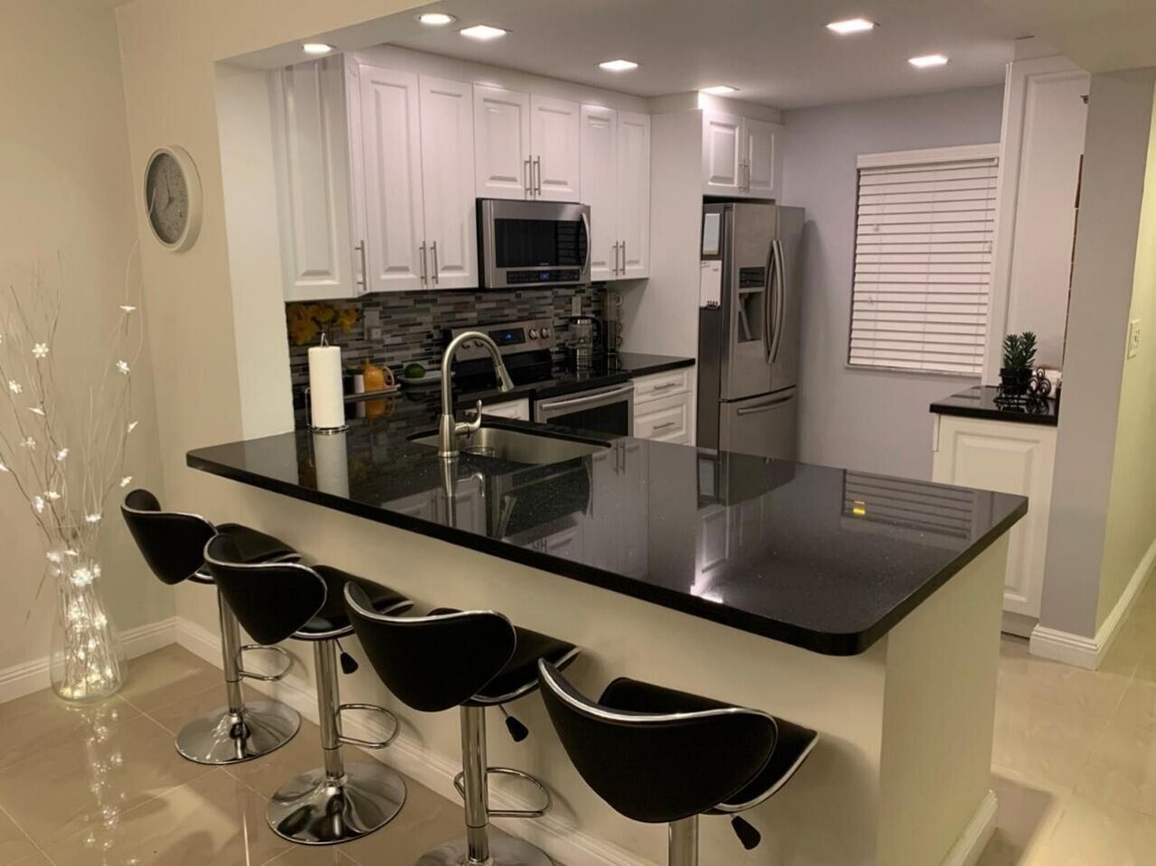 3940 Inverrary Boulevard, Unit 302, Lauderhill, FL 33319 Photo