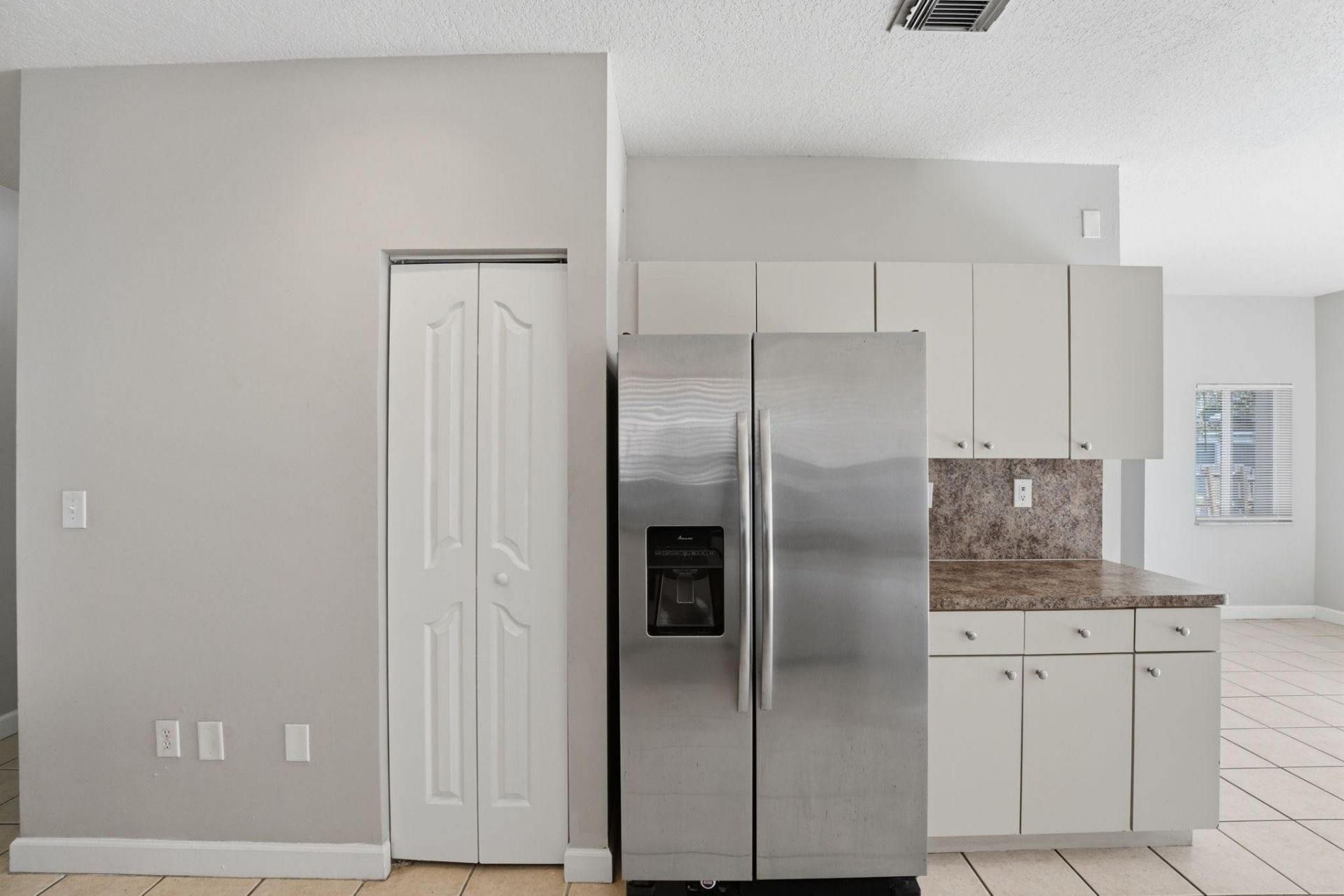 15464 SW 18th Lane, Miami, FL 33185 Photo