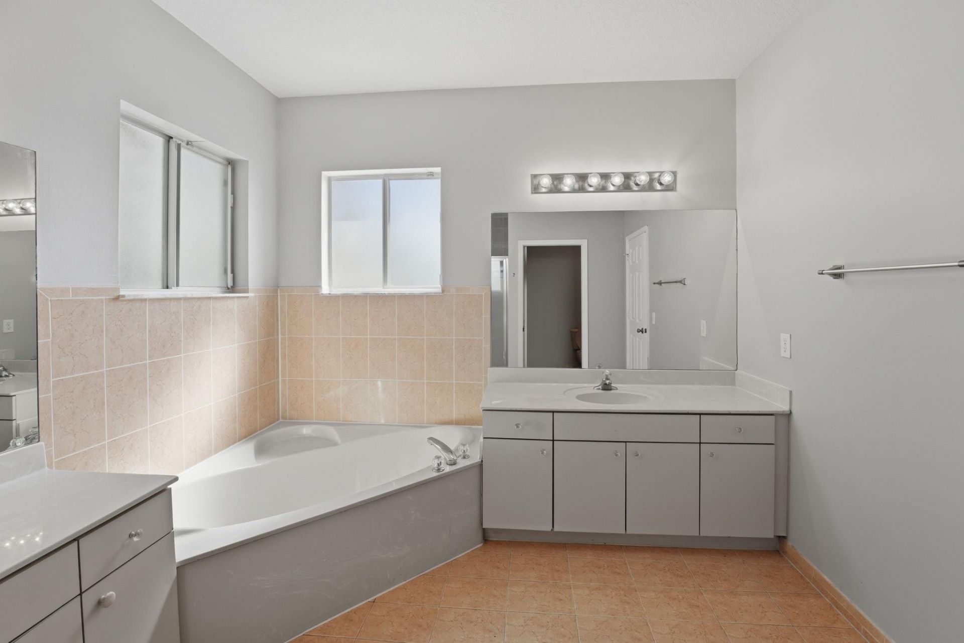 15464 SW 18th Lane, Miami, FL 33185 Photo