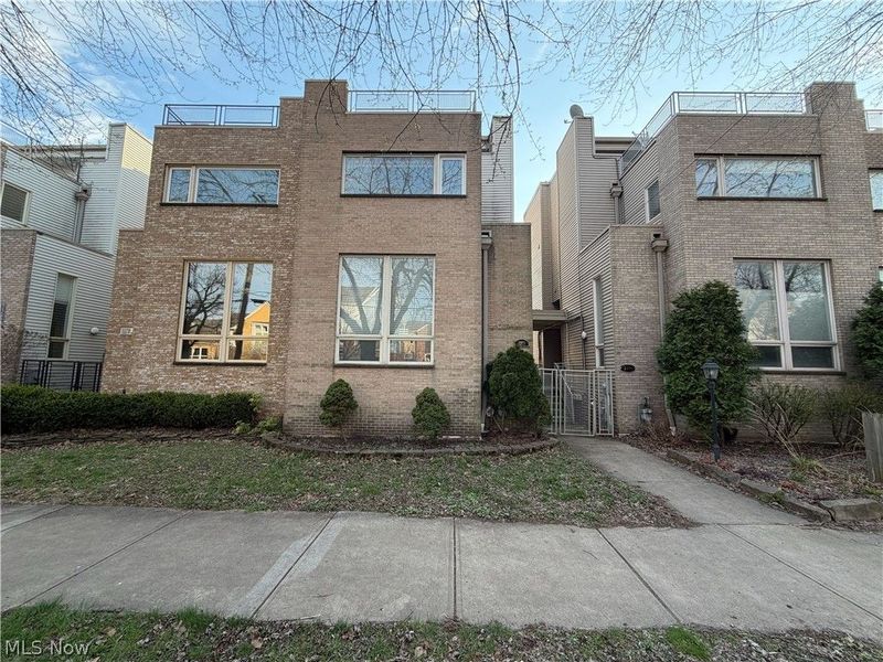 2272 W 5th Street, Cleveland, OH 44113 Photo 1