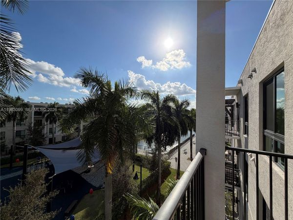 4640 NW 84th Ave, Unit 47, Doral, FL 33166