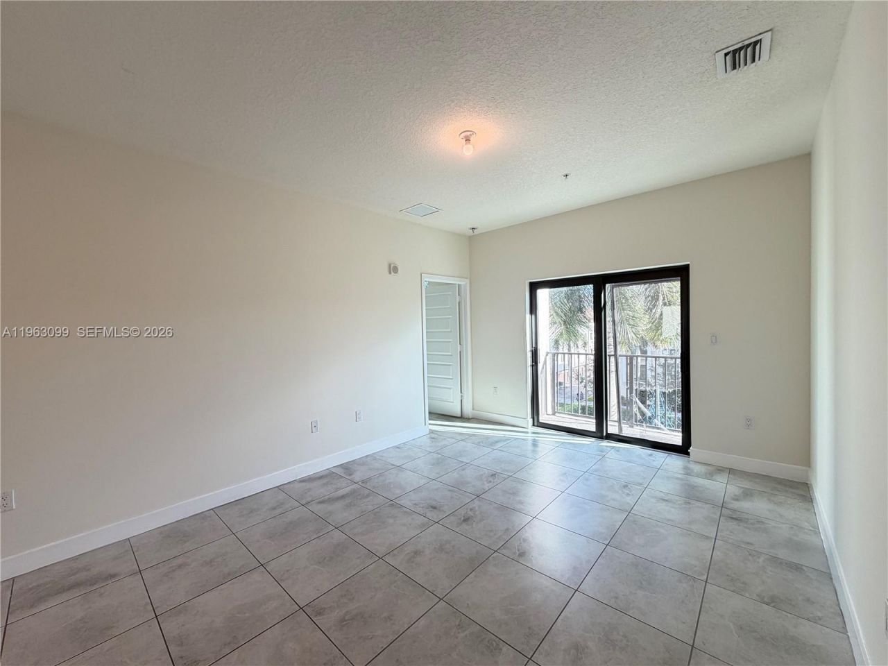 4640 NW 84th Ave, Unit 47, Doral, FL 33166 Photo