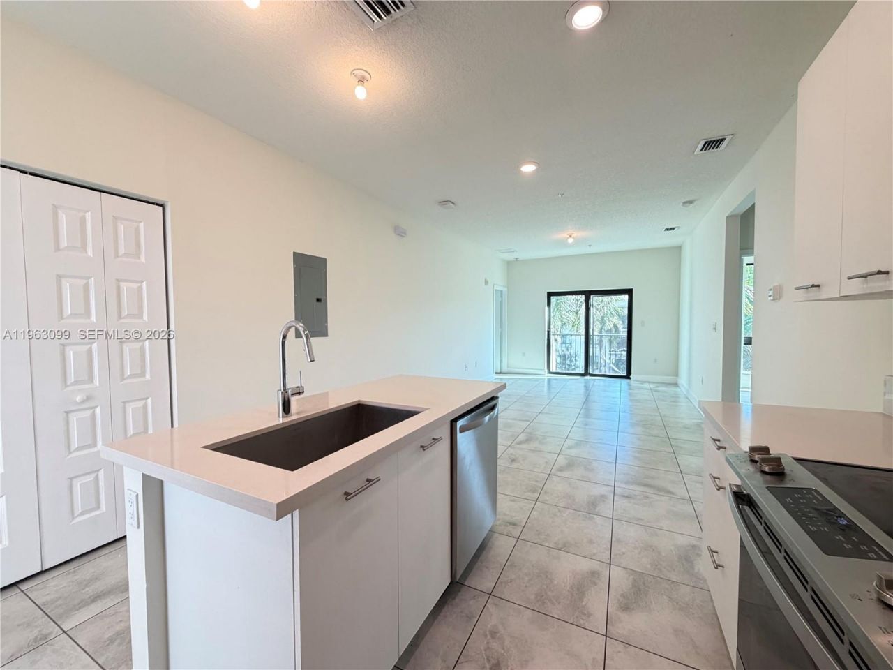 4640 NW 84th Ave, Unit 47, Doral, FL 33166 Photo