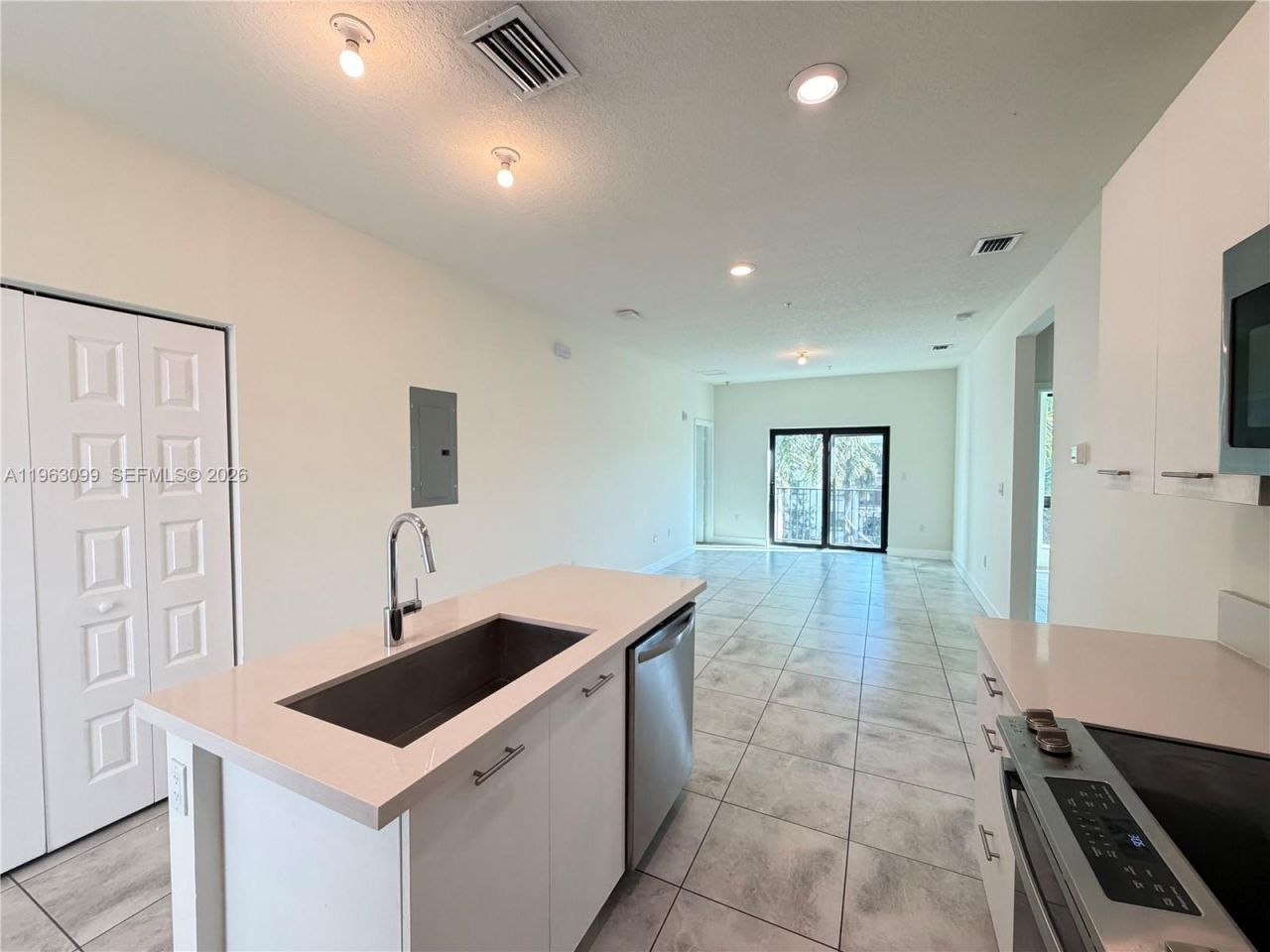 4640 NW 84th Ave, Unit 47, Doral, FL 33166 Photo