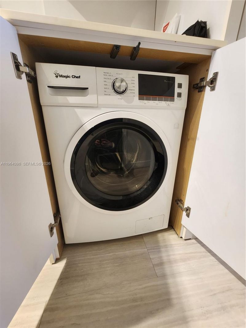 1825 S Ocean Dr , Unit PH 9, Hallandale Beach, FL 33009 Photo