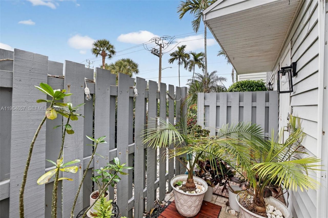 1953 NE 15th Ave , Fort Lauderdale, FL 33305 Photo