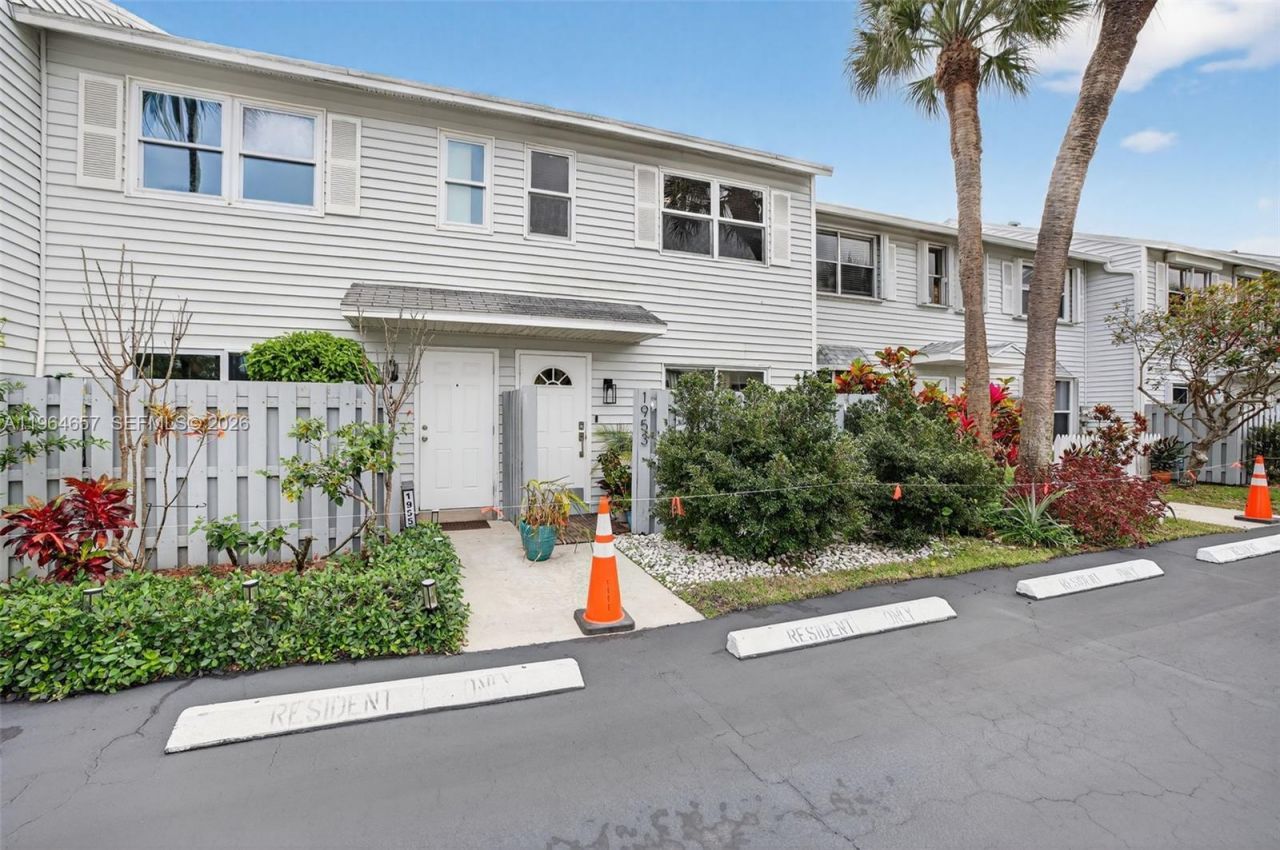 1953 NE 15th Ave , Fort Lauderdale, FL 33305 Photo