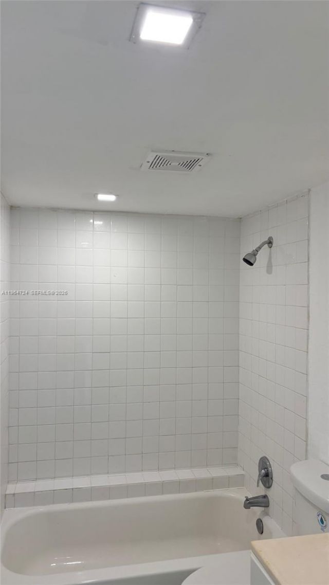 4200 NW 3rd Ct , Unit 111, Plantation, FL 33317 Photo