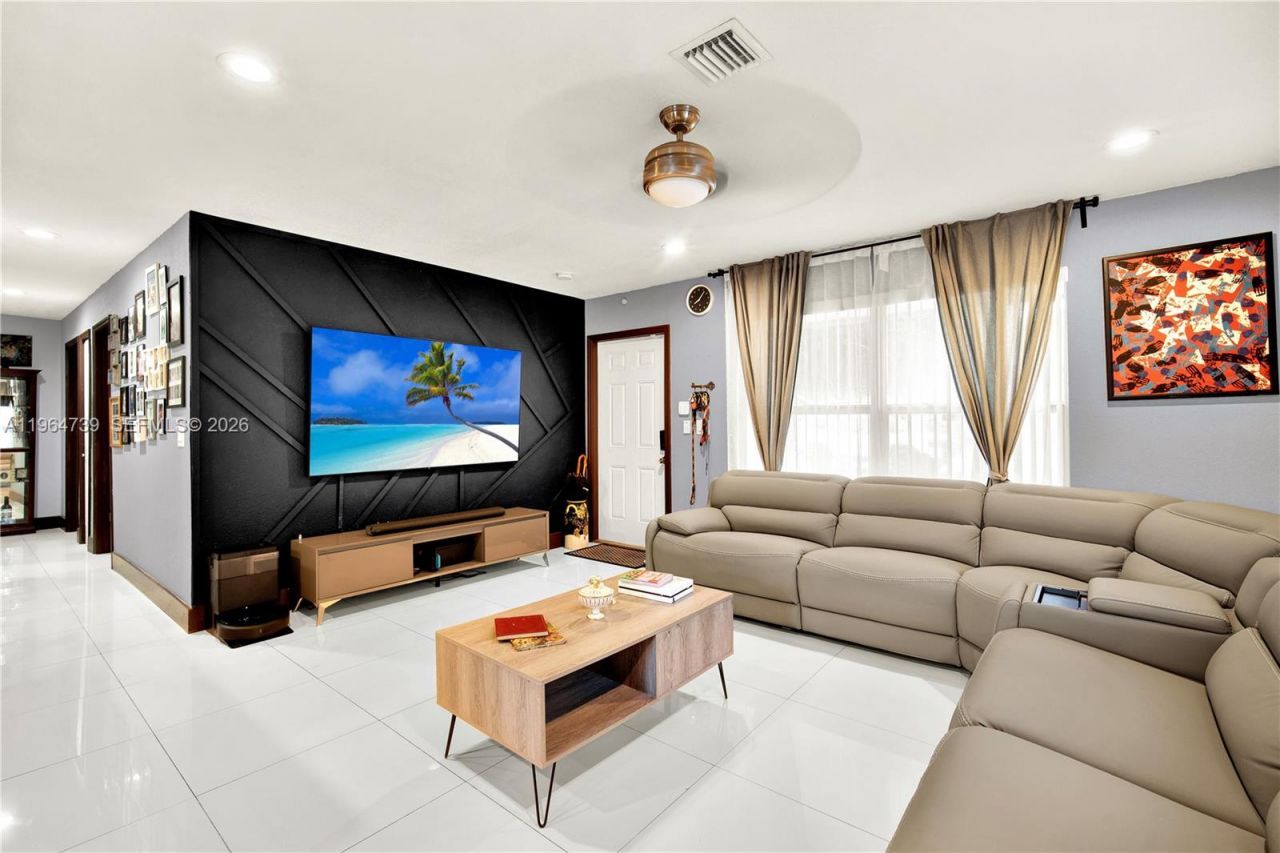 2771 NW 8th St, Pompano Beach, FL 33069 Photo