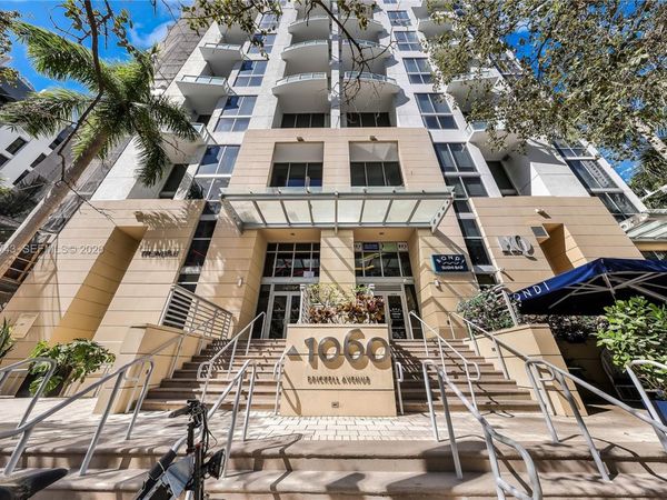 1050 Brickell Ave , Unit 422, Miami, FL 33131
