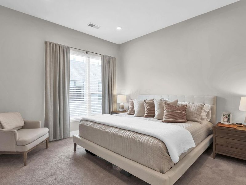 695 Civitas Avenue, Unit D301, Columbus, OH 43215 Photo 15