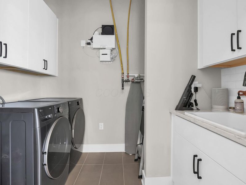 695 Civitas Avenue, Unit D301, Columbus, OH 43215 Photo 20