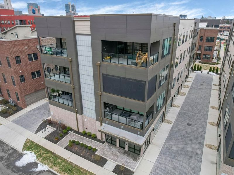 695 Civitas Avenue, Unit D301, Columbus, OH 43215 Photo 29