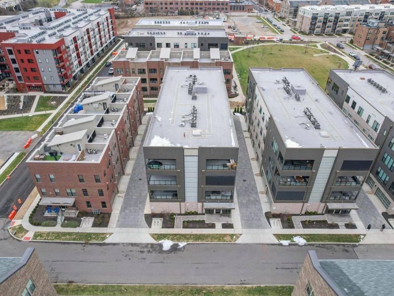 695 Civitas Avenue, Unit D301, Columbus, OH 43215 Photo 36