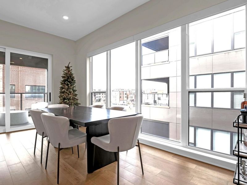 695 Civitas Avenue, Unit D301, Columbus, OH 43215 Photo 9