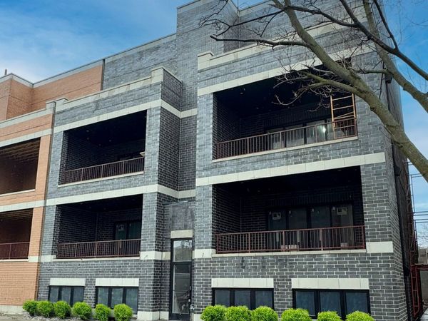 4353 N Richmond Avenue, Unit 3N, Chicago, IL 60618