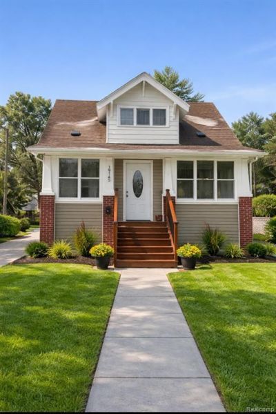 19145 Riopelle Street, Detroit, MI 48203 Main Photo