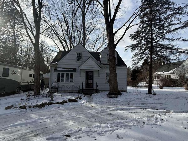 10484 Quirk Street, Van Buren Twp, MI 48111